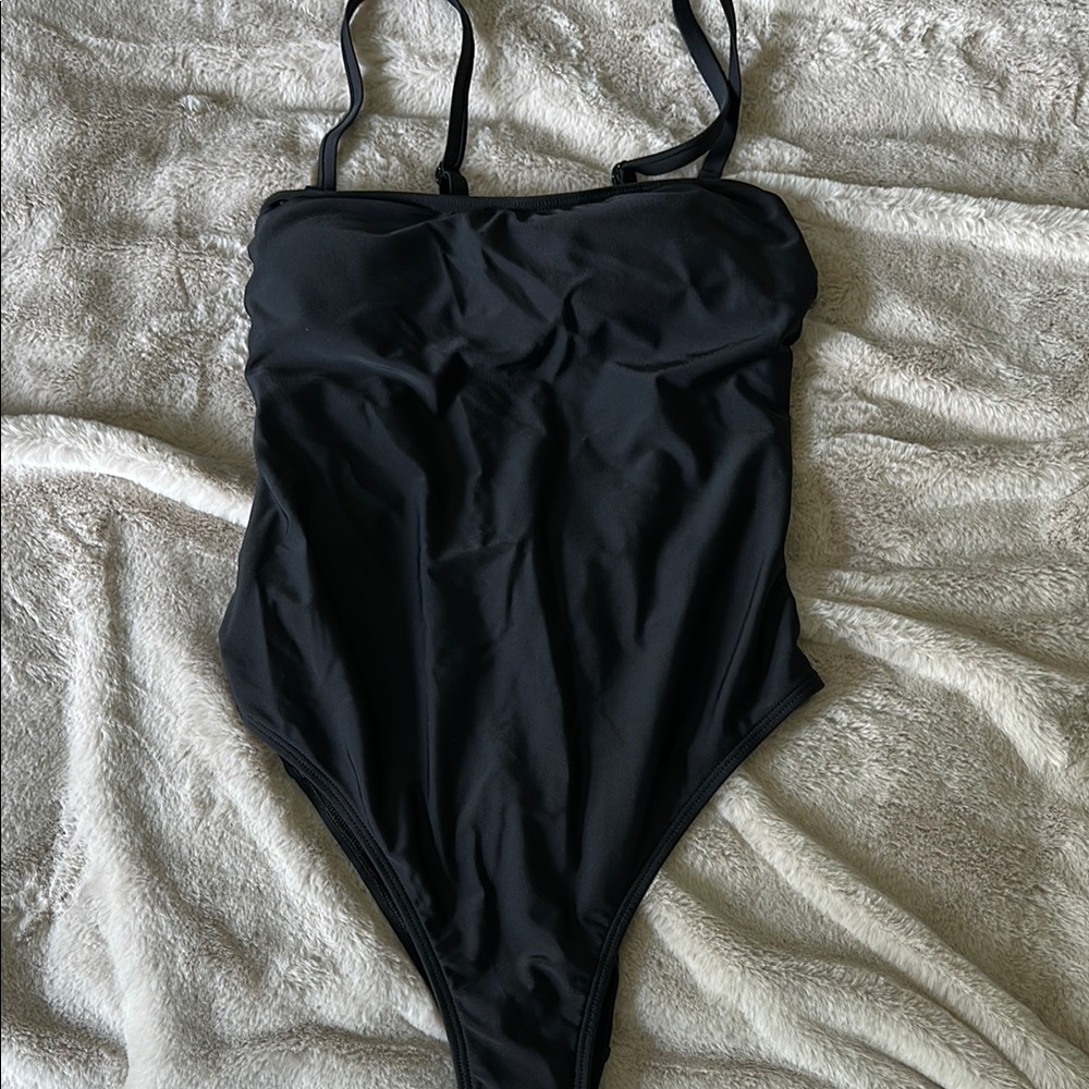 VENUS Black Bandeau, High Leg One Piece Swimsuit Size 8